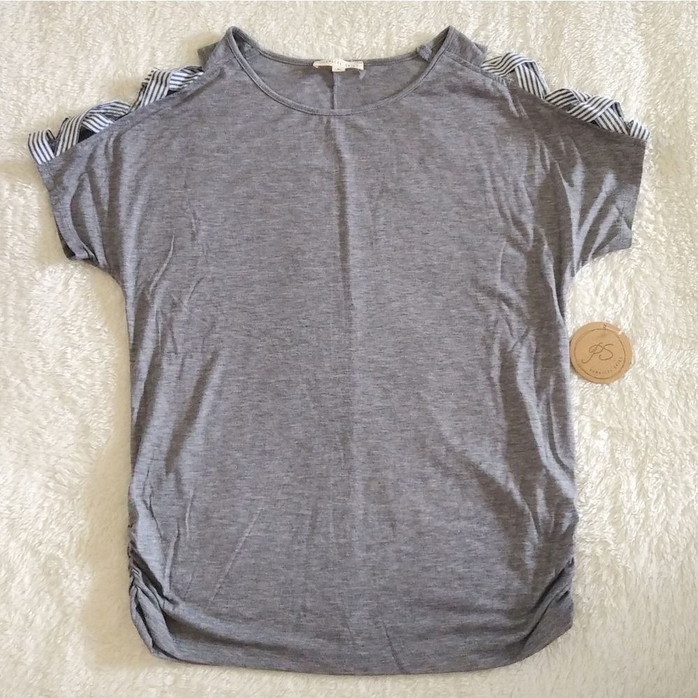 Parallel Skies🌌 Heather Grey Blouse - NWT